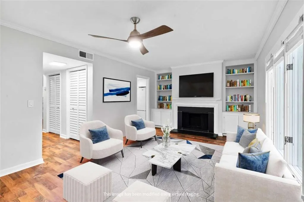 32 Ivy Parkway Ne, Atlanta, Georgia 30342, 4 Bedrooms Bedrooms, ,3 BathroomsBathrooms,Residential,For Sale,32 Ivy Parkway Ne,7611549