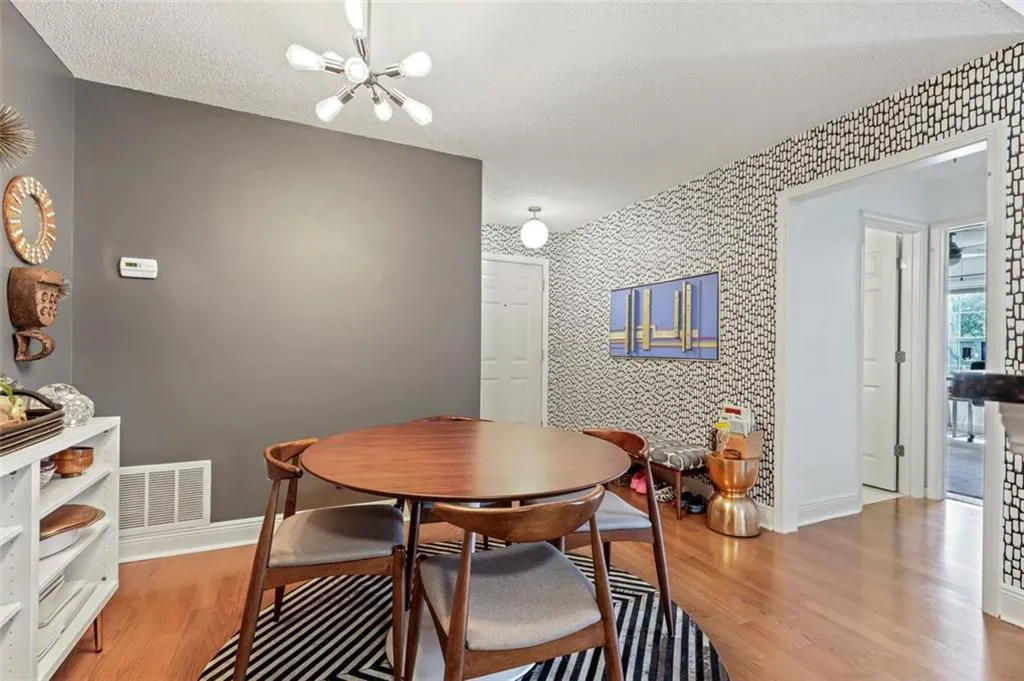 7305 Santa Fe Parkway, Atlanta, Georgia 30350, 2 Bedrooms Bedrooms, ,2 BathroomsBathrooms,Residential,Sold,7305 Santa Fe Parkway,6911026