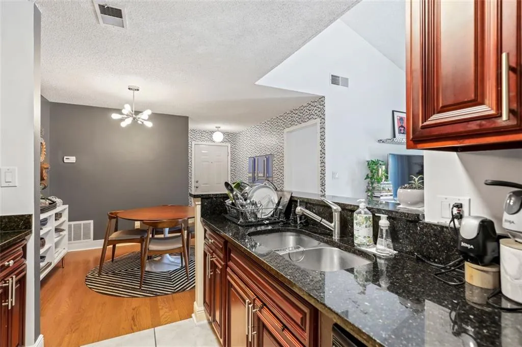 7305 Santa Fe Parkway, Atlanta, Georgia 30350, 2 Bedrooms Bedrooms, ,2 BathroomsBathrooms,Residential,Sold,7305 Santa Fe Parkway,6911026