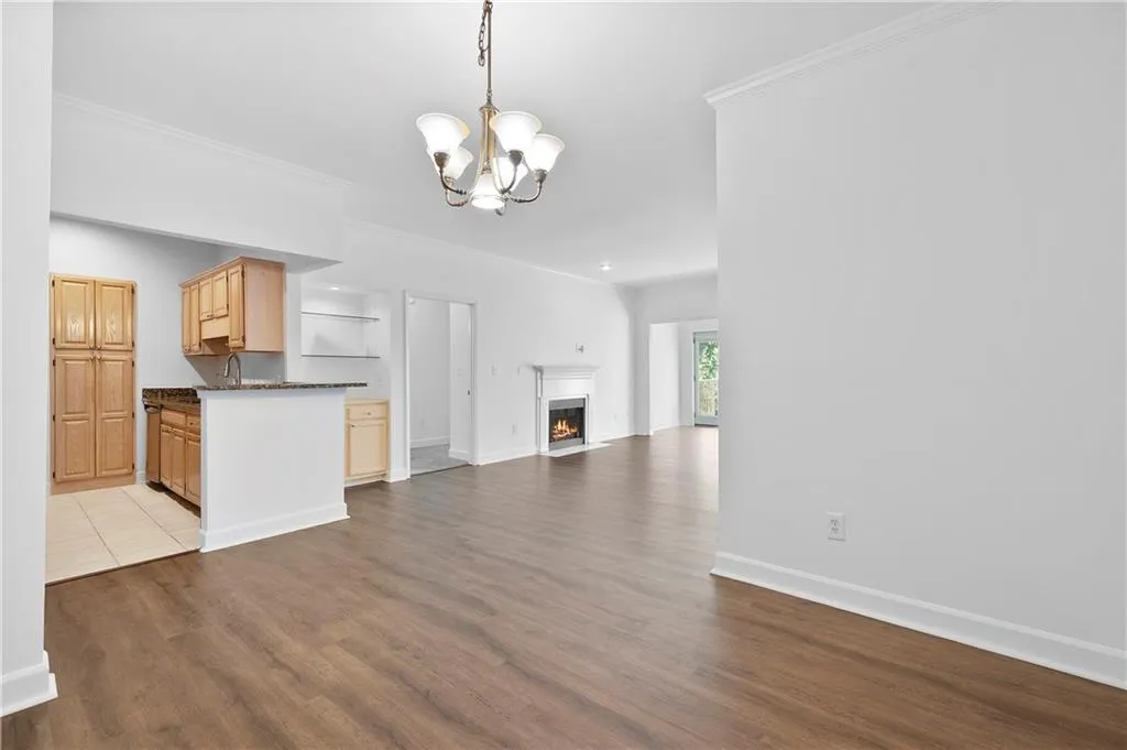 2865 Lenox Road Ne Unit 601, Atlanta, Georgia 30324, 2 Bedrooms Bedrooms, ,2 BathroomsBathrooms,Residential,For Sale,2865 Lenox Road Ne Unit 601,7670658