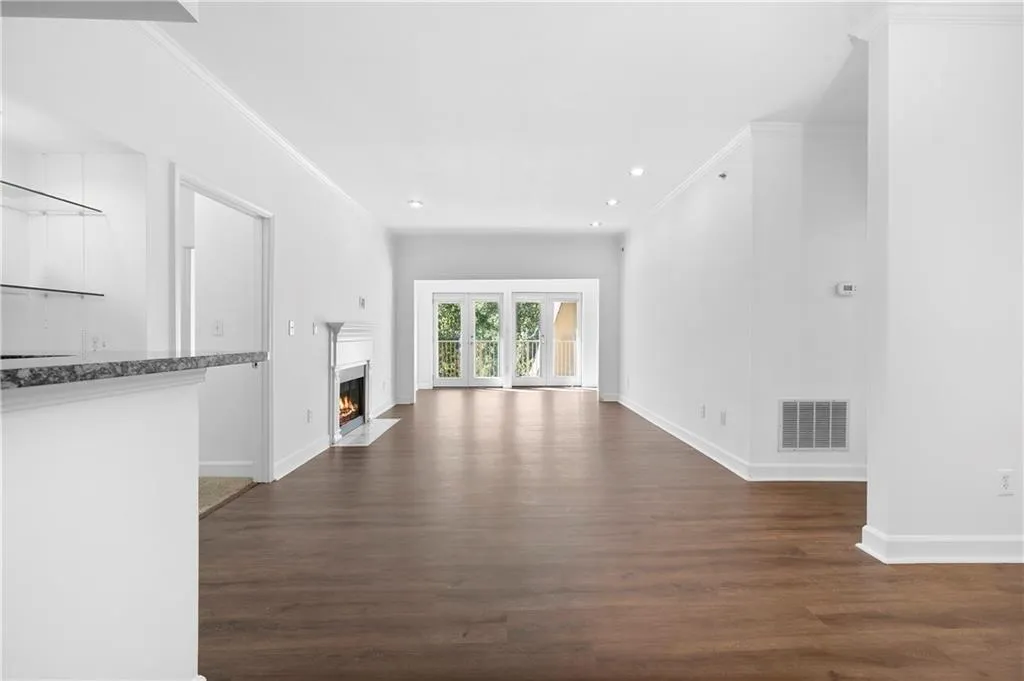 2865 Lenox Road Ne Unit 601, Atlanta, Georgia 30324, 2 Bedrooms Bedrooms, ,2 BathroomsBathrooms,Residential,For Sale,2865 Lenox Road Ne Unit 601,7670658