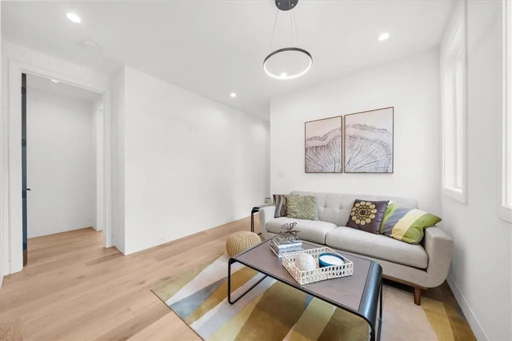 Upper Floor Sitting Room