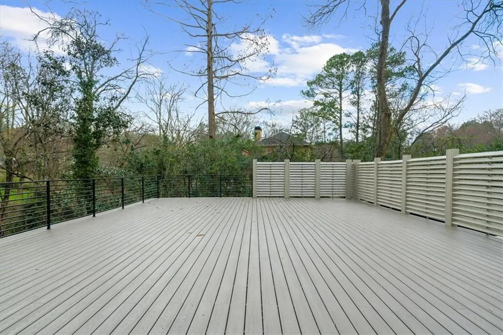 942 Peachtree Battle Circle Nw, Atlanta, Georgia 30327, 4 Bedrooms Bedrooms, 0 ,4 BathroomsBathrooms,Residential,For Sale,942 Peachtree Battle Circle Nw,7729592