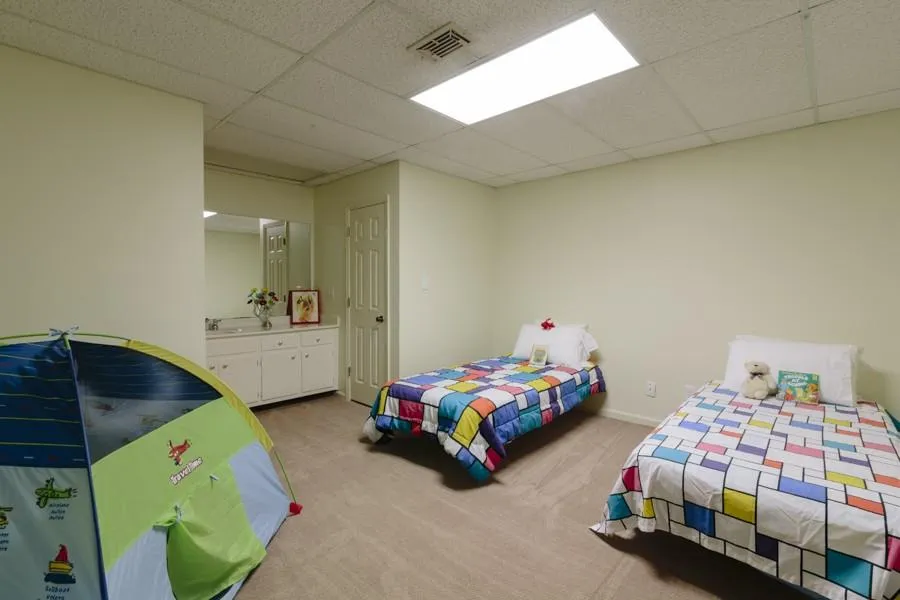 345 Stone Mill Trail, Sandy Springs, Georgia 30328, 5 Bedrooms Bedrooms, ,3 BathroomsBathrooms,Residential,Sold,345 Stone Mill Trail,5837391