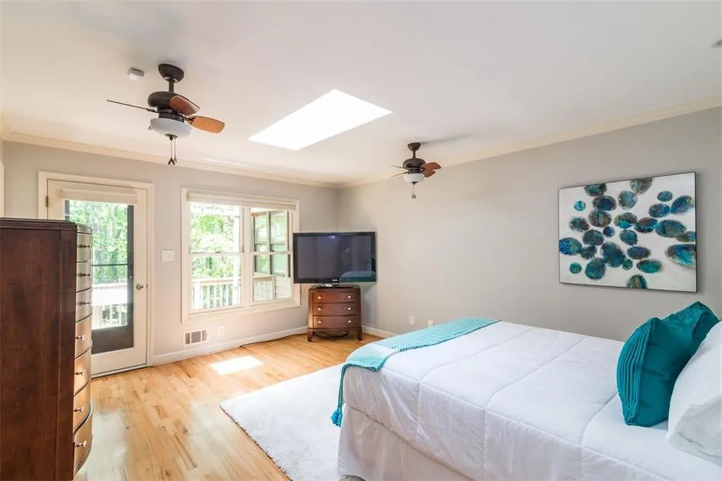 345 Stone Mill Trail, Sandy Springs, Georgia 30328, 5 Bedrooms Bedrooms, ,3 BathroomsBathrooms,Residential,Sold,345 Stone Mill Trail,5837391