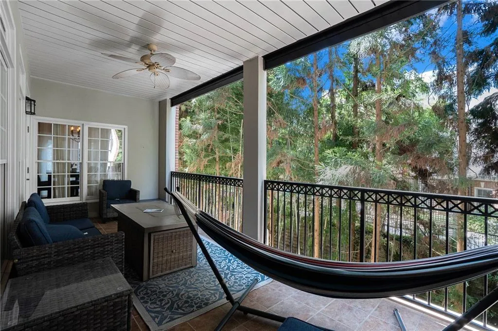 50 Biscayne Drive Nw Unit 1109, Atlanta, Georgia 30309, 2 Bedrooms Bedrooms, ,2 BathroomsBathrooms,Residential,For Sale,50 Biscayne Drive Nw Unit 1109,7624231