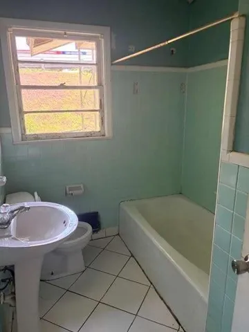 1170