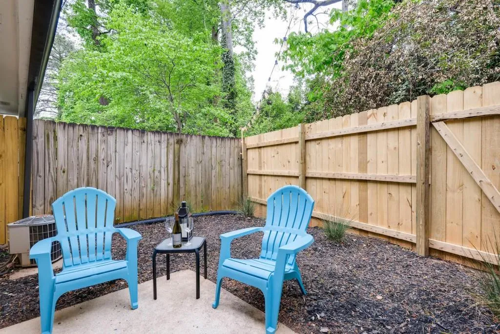6306 Park Avenue Ne, Atlanta, Georgia 30342, 2 Bedrooms Bedrooms, ,1 BathroomBathrooms,Residential,Sold,6306 Park Avenue Ne,6002770