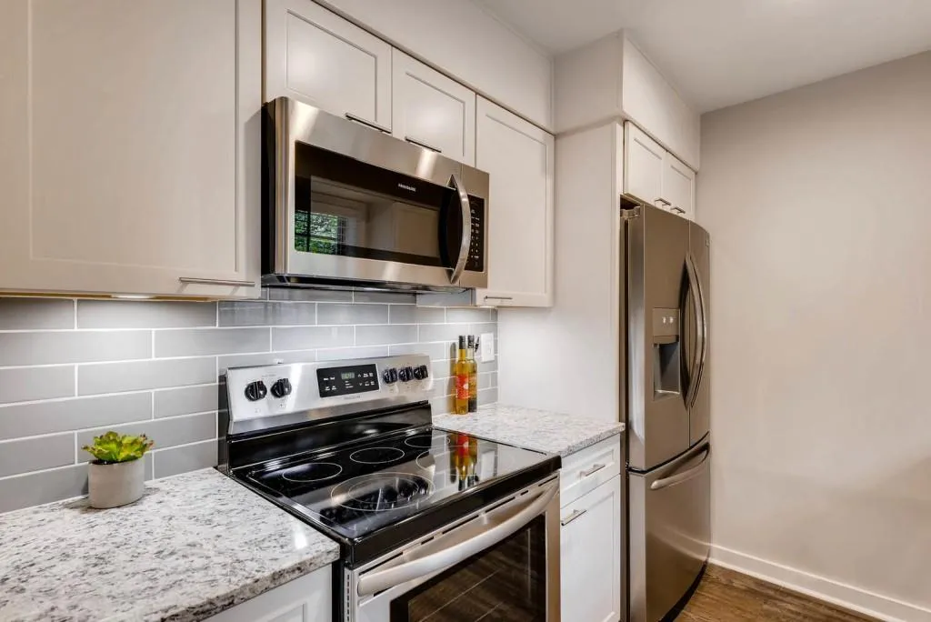 6306 Park Avenue Ne, Atlanta, Georgia 30342, 2 Bedrooms Bedrooms, ,1 BathroomBathrooms,Residential,Sold,6306 Park Avenue Ne,6002770