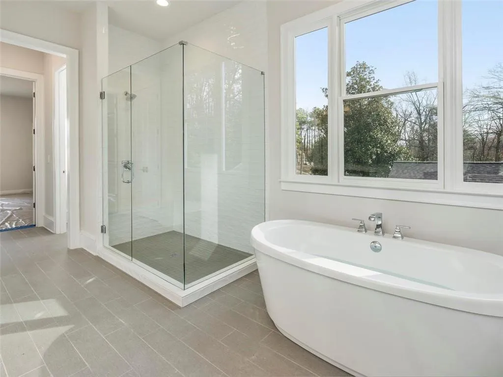 5300 Green Hill Place Ne, Atlanta, Georgia 30342, 5 Bedrooms Bedrooms, ,5 BathroomsBathrooms,Residential,Sold,5300 Green Hill Place Ne,6528527