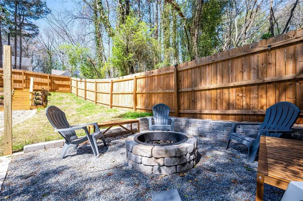 1105 Gun Club Road Northwest Road Nw, Atlanta, Georgia 30318, 5 Bedrooms Bedrooms, ,3 BathroomsBathrooms,Residential,For Sale,1105 Gun Club Road Northwest Road Nw,7624463