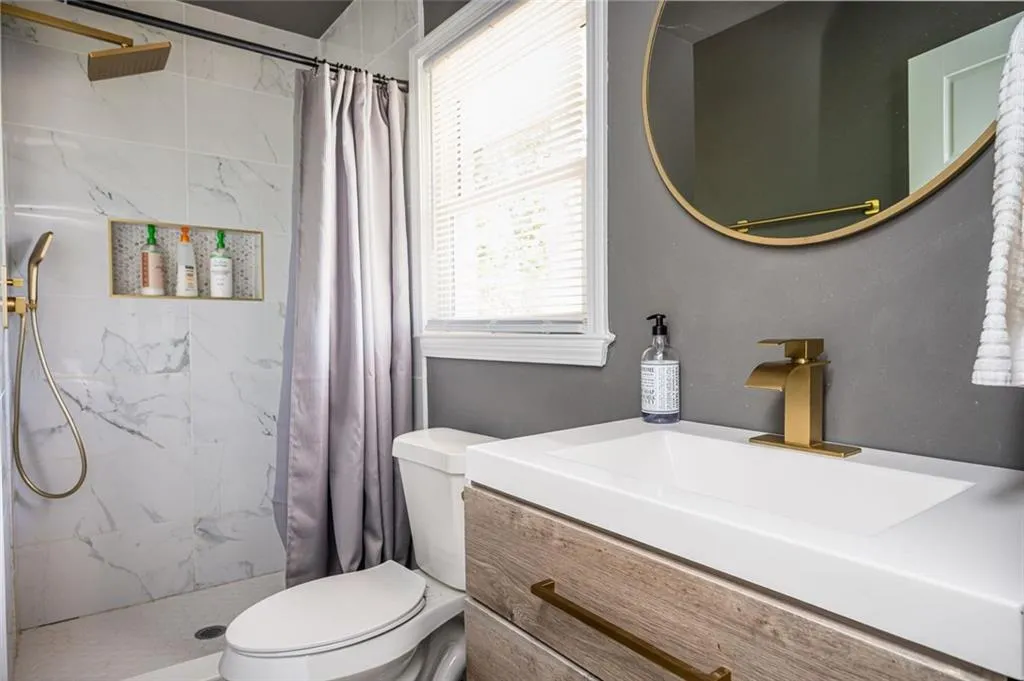 1105 Gun Club Road Northwest Road Nw, Atlanta, Georgia 30318, 5 Bedrooms Bedrooms, ,3 BathroomsBathrooms,Residential,For Sale,1105 Gun Club Road Northwest Road Nw,7624463