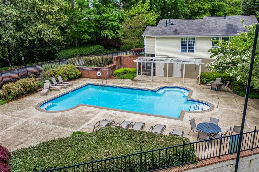 Georgia 30328, ,2 BathroomsBathrooms,Residential,Sold,7212120