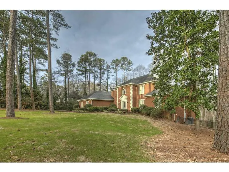 2940 Spalding Drive, Sandy Springs, Georgia 30350, 5 Bedrooms Bedrooms, ,4 BathroomsBathrooms,Residential,Sold,2940 Spalding Drive,5388744