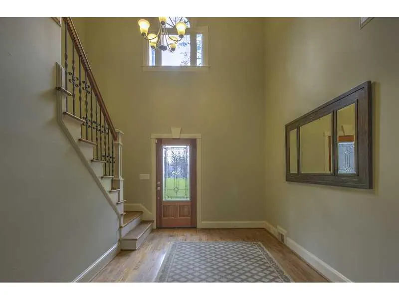 2940 Spalding Drive, Sandy Springs, Georgia 30350, 5 Bedrooms Bedrooms, ,4 BathroomsBathrooms,Residential,Sold,2940 Spalding Drive,5388744