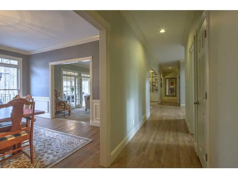 2940 Spalding Drive, Sandy Springs, Georgia 30350, 5 Bedrooms Bedrooms, ,4 BathroomsBathrooms,Residential,Sold,2940 Spalding Drive,5388744