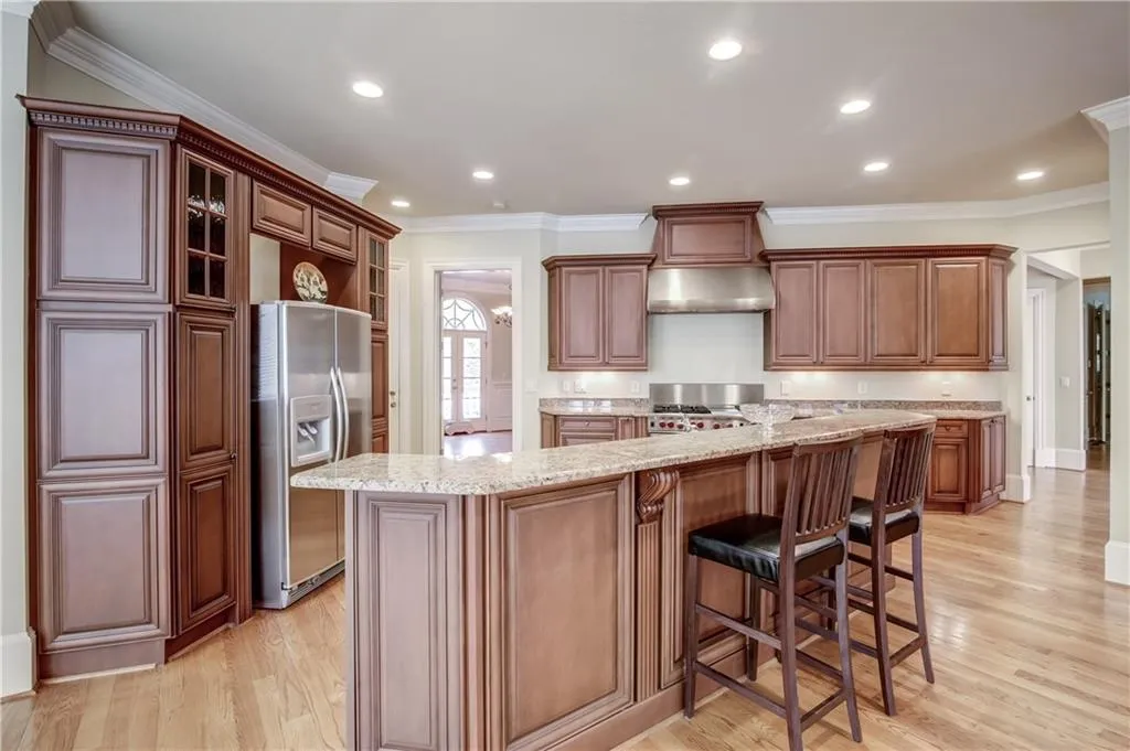 290 Cameron Ridge Drive, Atlanta, Georgia 30328, 6 Bedrooms Bedrooms, ,5 BathroomsBathrooms,Residential,Sold,290 Cameron Ridge Drive,5759522