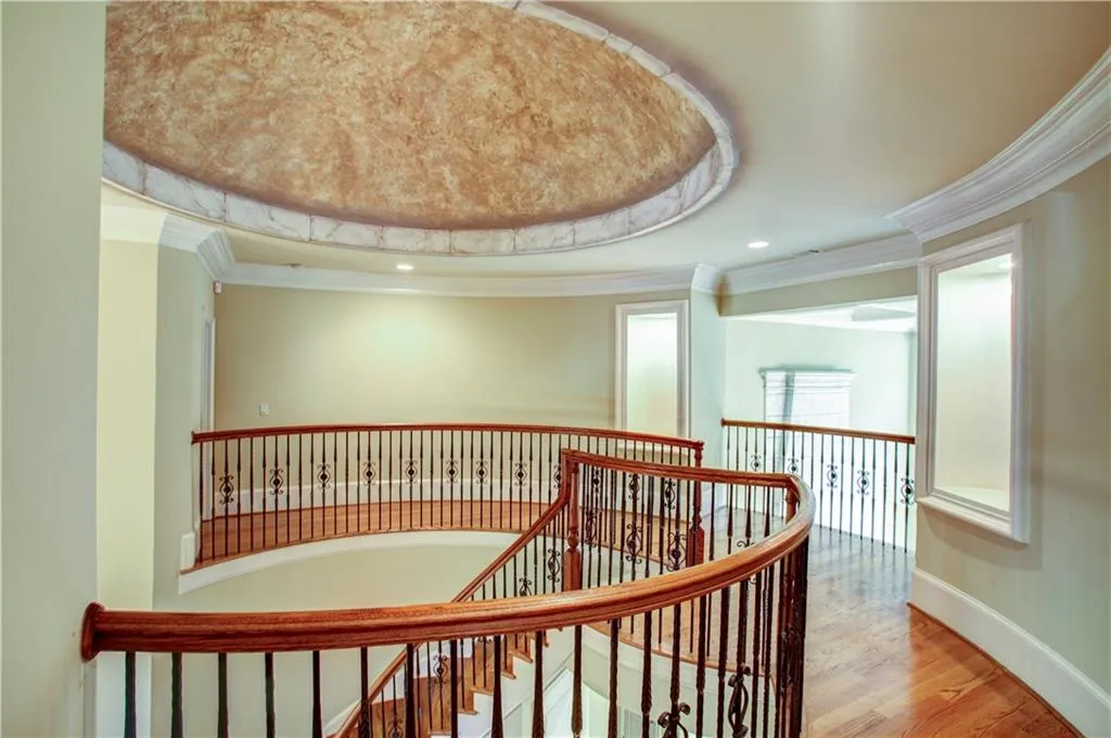 290 Cameron Ridge Drive, Atlanta, Georgia 30328, 6 Bedrooms Bedrooms, ,5 BathroomsBathrooms,Residential,Sold,290 Cameron Ridge Drive,5759522