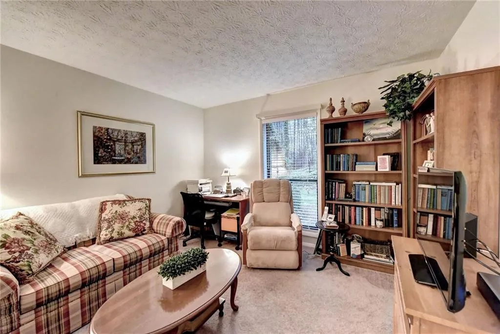 1103 Woodcliff Drive, Sandy Springs, Georgia 30350, 2 Bedrooms Bedrooms, ,2 BathroomsBathrooms,Residential,Sold,1103 Woodcliff Drive,6857187