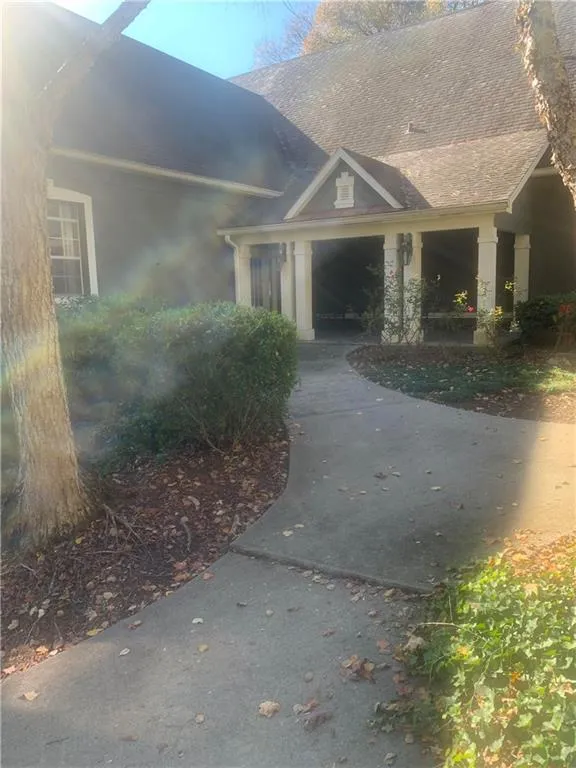 6900 Roswell Road Unit C6, Atlanta, Georgia 30328, 2 Bedrooms Bedrooms, ,2 BathroomsBathrooms,Residential,Sold,6900 Roswell Road Unit C6,6973069