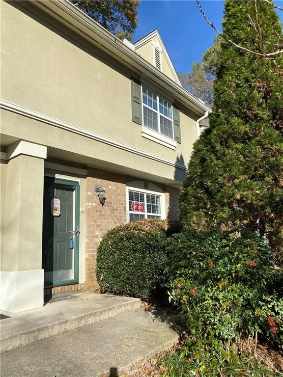 6900 Roswell Road Unit C6, Atlanta, Georgia 30328, 2 Bedrooms Bedrooms, ,2 BathroomsBathrooms,Residential,Sold,6900 Roswell Road Unit C6,6973069