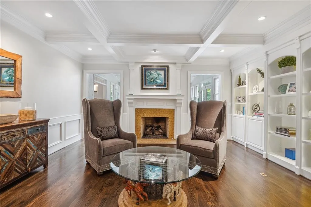 1810 Brandon Hall Drive, Atlanta, Georgia 30350, 5 Bedrooms Bedrooms, ,5 BathroomsBathrooms,Residential,Sold,1810 Brandon Hall Drive,7186519