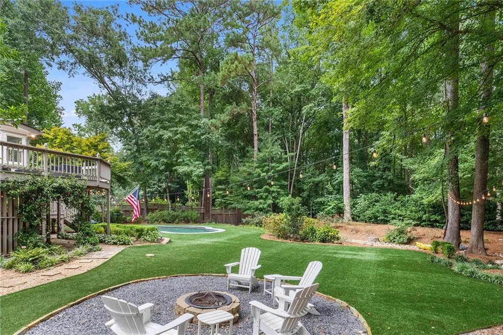 1810 Brandon Hall Drive, Atlanta, Georgia 30350, 5 Bedrooms Bedrooms, ,5 BathroomsBathrooms,Residential,Sold,1810 Brandon Hall Drive,7186519