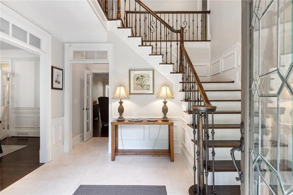 1810 Brandon Hall Drive, Atlanta, Georgia 30350, 5 Bedrooms Bedrooms, ,5 BathroomsBathrooms,Residential,Sold,1810 Brandon Hall Drive,7186519