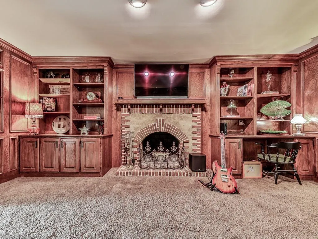 7690 Dunvegan Close, Sandy Springs, Georgia 30350, 4 Bedrooms Bedrooms, ,3 BathroomsBathrooms,Residential,Sold,7690 Dunvegan Close,6961774