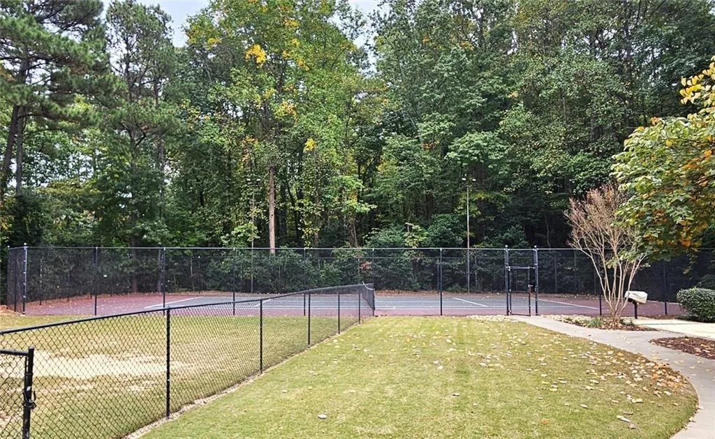 3160 Seven Pines Court Unit 302, Atlanta, Georgia 30339, 1 Bedroom Bedrooms, ,1 BathroomBathrooms,Residential,For Sale,3160 Seven Pines Court Unit 302,7647456