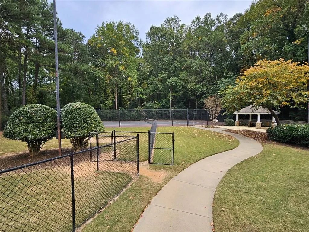 3160 Seven Pines Court Unit 302, Atlanta, Georgia 30339, 1 Bedroom Bedrooms, ,1 BathroomBathrooms,Residential,For Sale,3160 Seven Pines Court Unit 302,7647456