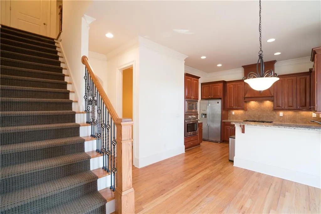 390 Mystic Ridge Lane, Atlanta, Georgia 30342, 4 Bedrooms Bedrooms, ,3 BathroomsBathrooms,Residential,Sold,390 Mystic Ridge Lane,6878123