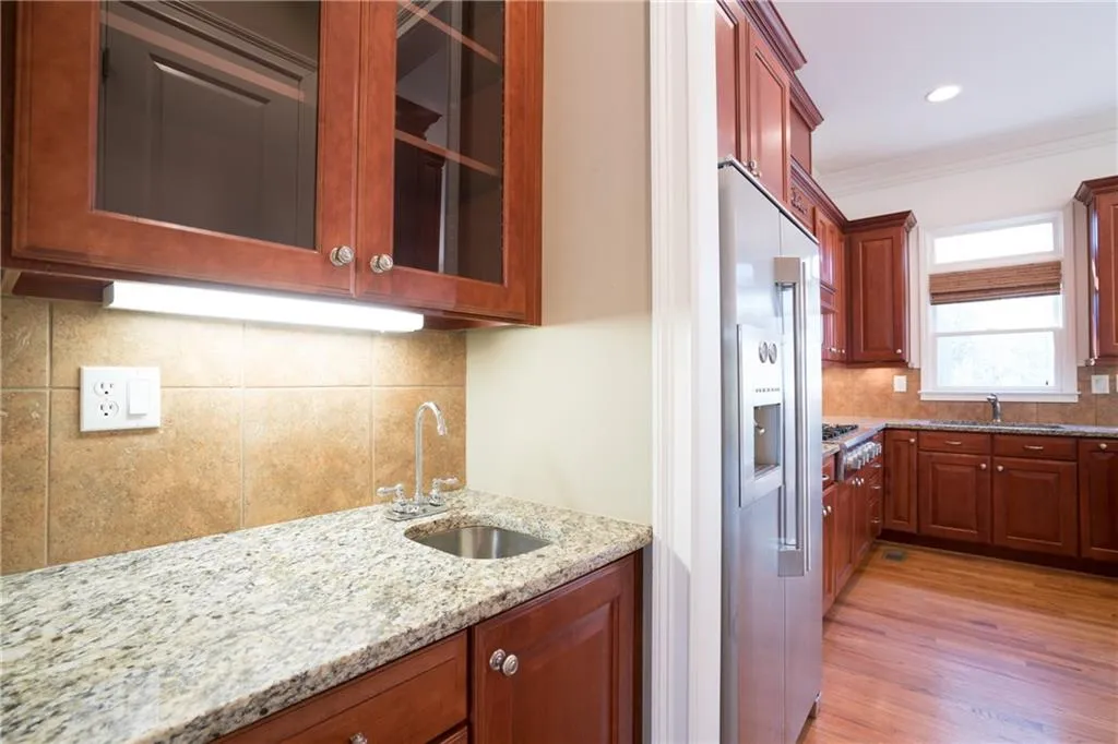 390 Mystic Ridge Lane, Atlanta, Georgia 30342, 4 Bedrooms Bedrooms, ,3 BathroomsBathrooms,Residential,Sold,390 Mystic Ridge Lane,6878123