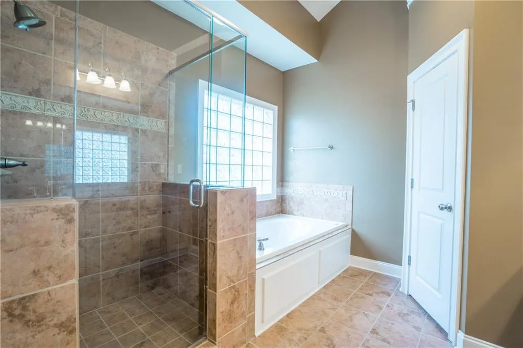 390 Mystic Ridge Lane, Atlanta, Georgia 30342, 4 Bedrooms Bedrooms, ,3 BathroomsBathrooms,Residential,Sold,390 Mystic Ridge Lane,6878123