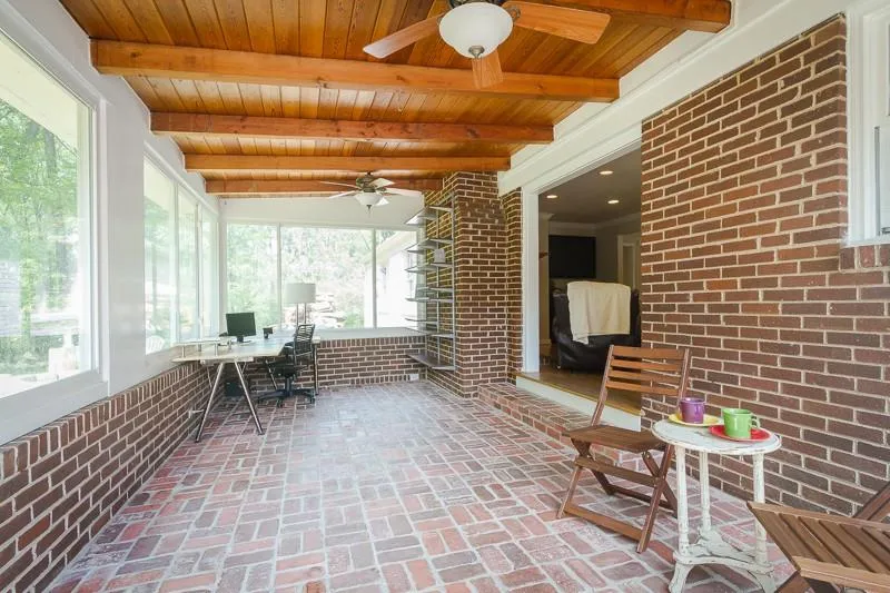 6310 Hunting Creek Road, Sandy Springs, Georgia 30328, 3 Bedrooms Bedrooms, ,2 BathroomsBathrooms,Residential,Sold,6310 Hunting Creek Road,5833071