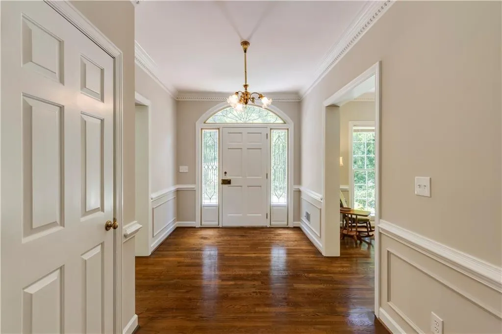 6510 River Chase Circle, Atlanta, Georgia 30328, 4 Bedrooms Bedrooms, ,3 BathroomsBathrooms,Residential,Sold,6510 River Chase Circle,7409693