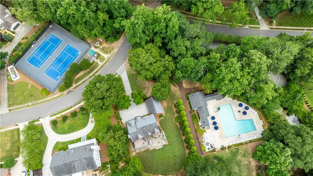 6510 River Chase Circle, Atlanta, Georgia 30328, 4 Bedrooms Bedrooms, ,3 BathroomsBathrooms,Residential,Sold,6510 River Chase Circle,7409693