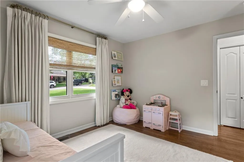 464 Carolwood Lane, Atlanta, Georgia 30342, 3 Bedrooms Bedrooms, ,2 BathroomsBathrooms,Residential,Sold,464 Carolwood Lane,6940482 464 Carolwood Lane, Atlanta, Georgia 30342, 3 Bedrooms Bedrooms, ,2 BathroomsBathrooms,Residential,Sold,464 Carolwood Lane,6940482