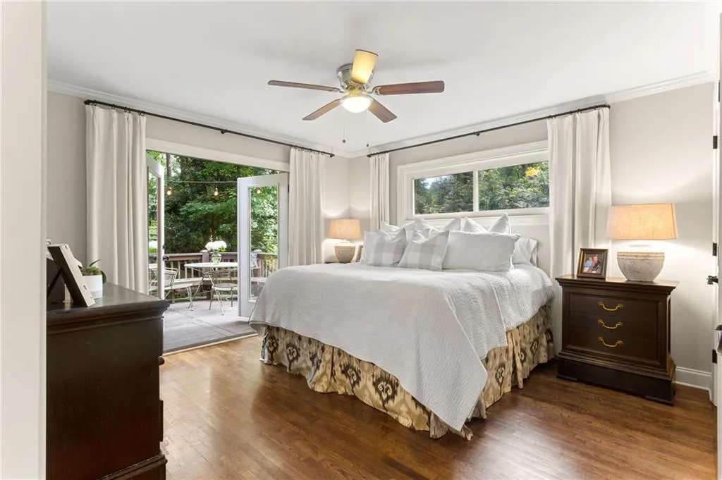 464 Carolwood Lane, Atlanta, Georgia 30342, 3 Bedrooms Bedrooms, ,2 BathroomsBathrooms,Residential,Sold,464 Carolwood Lane,6940482 464 Carolwood Lane, Atlanta, Georgia 30342, 3 Bedrooms Bedrooms, ,2 BathroomsBathrooms,Residential,Sold,464 Carolwood Lane,6940482