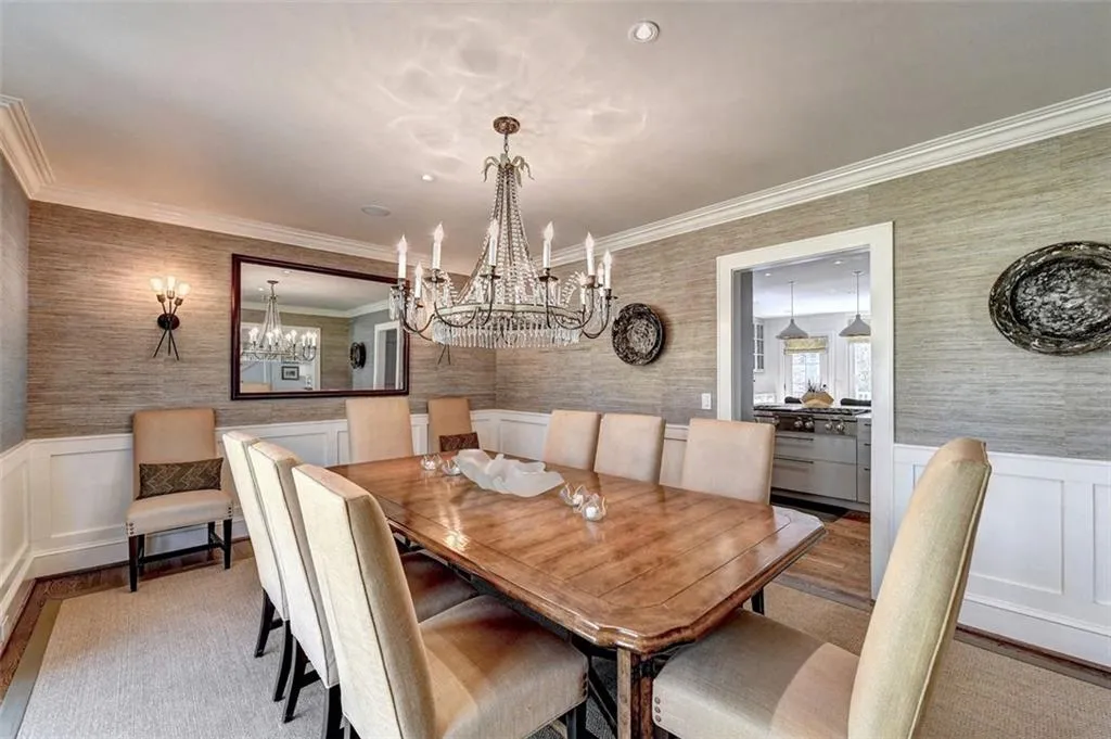 8980 River Run, Atlanta, Georgia 30350, 4 Bedrooms Bedrooms, ,3 BathroomsBathrooms,Residential,Sold,8980 River Run,7027424