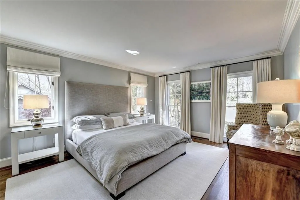 8980 River Run, Atlanta, Georgia 30350, 4 Bedrooms Bedrooms, ,3 BathroomsBathrooms,Residential,Sold,8980 River Run,7027424