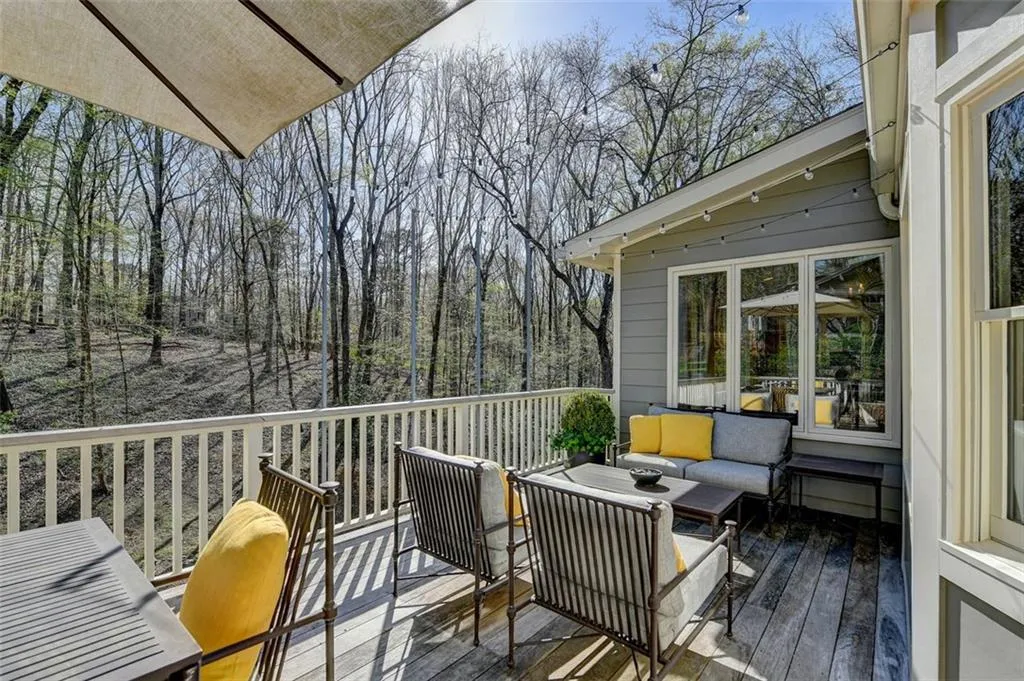 8980 River Run, Atlanta, Georgia 30350, 4 Bedrooms Bedrooms, ,3 BathroomsBathrooms,Residential,Sold,8980 River Run,7027424