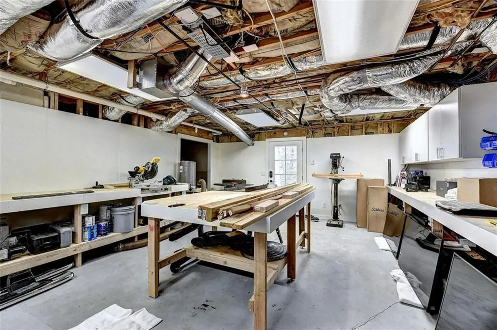 8980 River Run, Atlanta, Georgia 30350, 4 Bedrooms Bedrooms, ,3 BathroomsBathrooms,Residential,Sold,8980 River Run,7027424