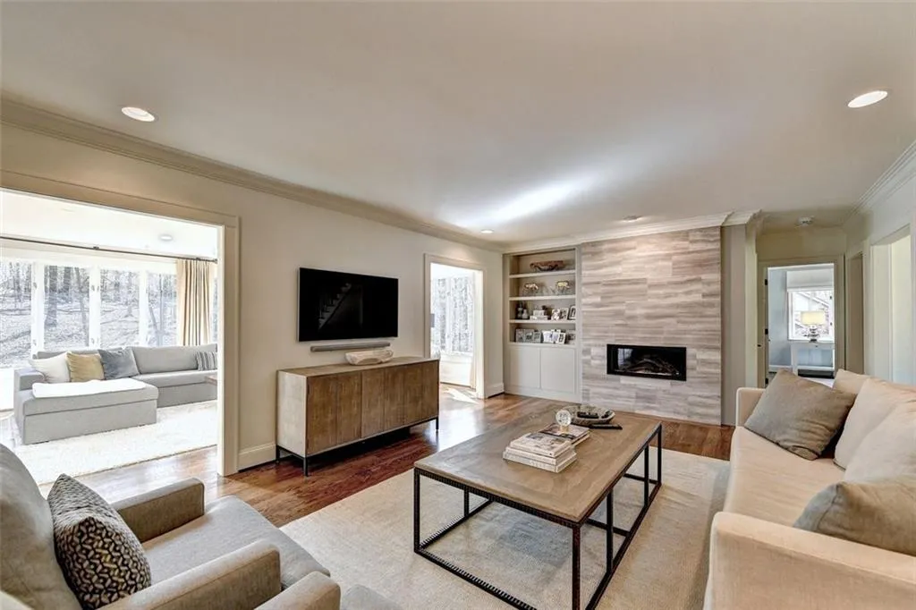 8980 River Run, Atlanta, Georgia 30350, 4 Bedrooms Bedrooms, ,3 BathroomsBathrooms,Residential,Sold,8980 River Run,7027424