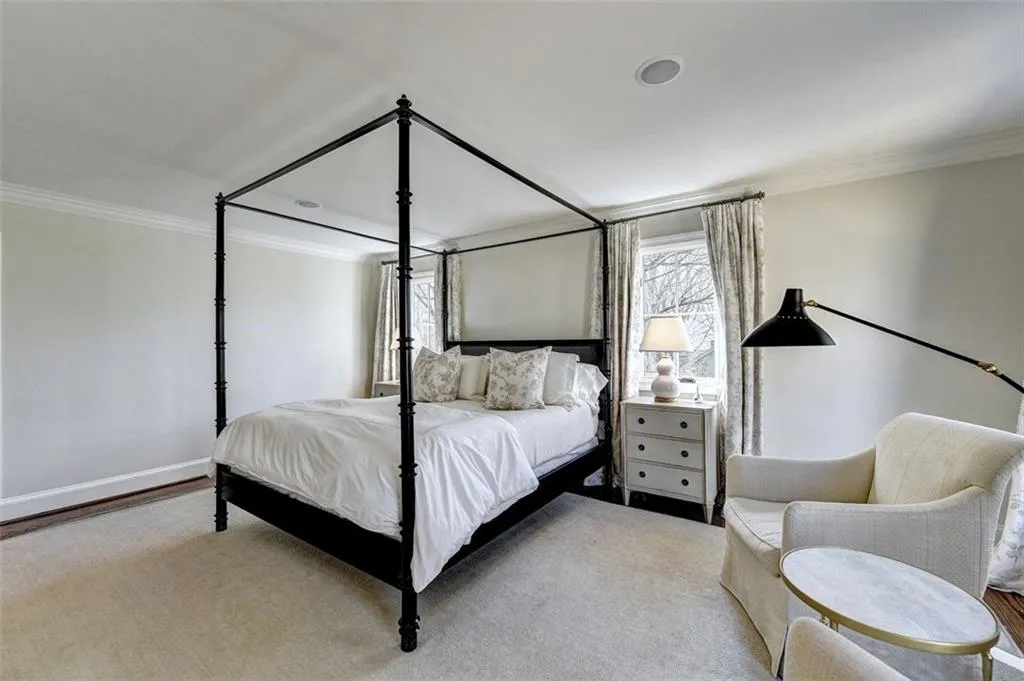 8980 River Run, Atlanta, Georgia 30350, 4 Bedrooms Bedrooms, ,3 BathroomsBathrooms,Residential,Sold,8980 River Run,7027424