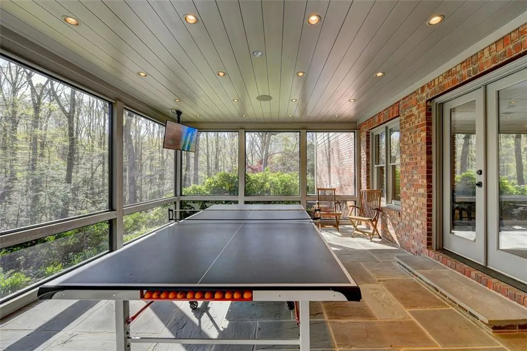 8980 River Run, Atlanta, Georgia 30350, 4 Bedrooms Bedrooms, ,3 BathroomsBathrooms,Residential,Sold,8980 River Run,7027424