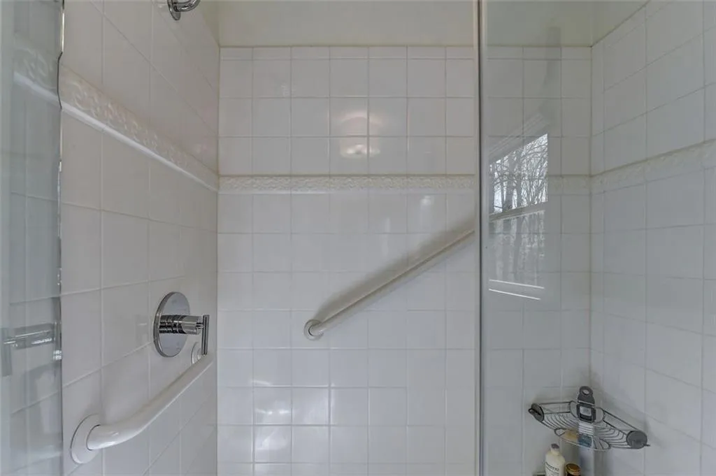 8980 River Run, Atlanta, Georgia 30350, 4 Bedrooms Bedrooms, ,3 BathroomsBathrooms,Residential,Sold,8980 River Run,7027424