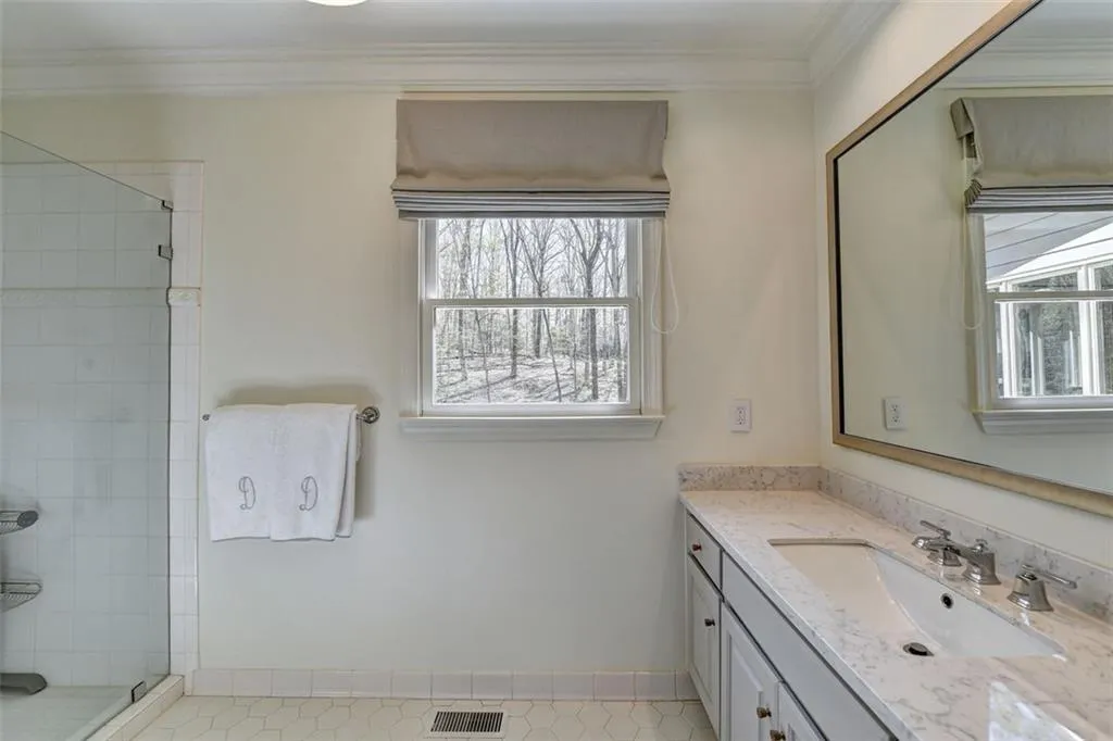 8980 River Run, Atlanta, Georgia 30350, 4 Bedrooms Bedrooms, ,3 BathroomsBathrooms,Residential,Sold,8980 River Run,7027424