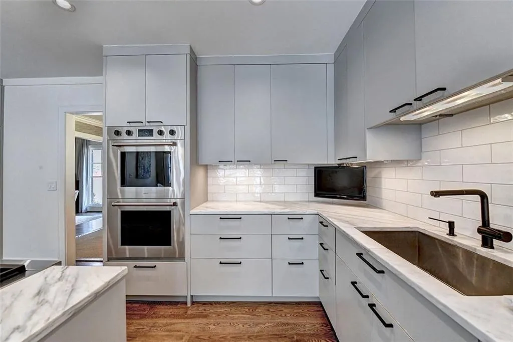 8980 River Run, Atlanta, Georgia 30350, 4 Bedrooms Bedrooms, ,3 BathroomsBathrooms,Residential,Sold,8980 River Run,7027424