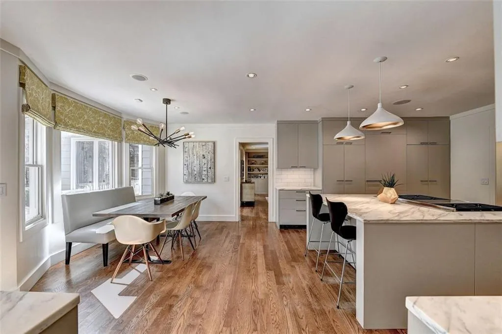 8980 River Run, Atlanta, Georgia 30350, 4 Bedrooms Bedrooms, ,3 BathroomsBathrooms,Residential,Sold,8980 River Run,7027424